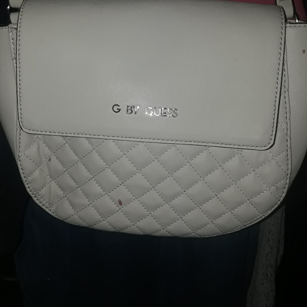 Guess  purse